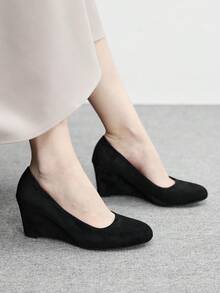 CUCCOO BIZCHIC Women's Black Classic & Minimalist Platform Heels - Black suede - View 6