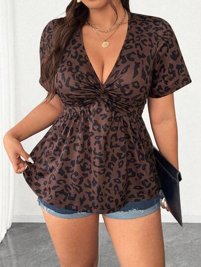 EMERY ROSE Plus Size Women Loose Twist Knot Short Sleeve T-Shirt