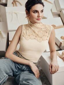 Anewsta Top sin mangas de mujer con cuello alto simulado y parches de encaje en color albaricoque - Albaricoque - Ver 6