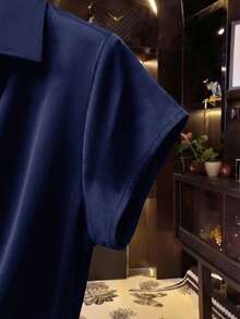 Franclia 女士优雅藏蓝色缎面翻领扭褶修身短袖衬衫 - 藏蓝色 - 查看 3