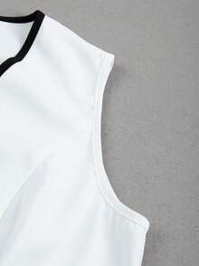 GlowEve Camisa casual versátil de mujer con cuello en V y abotonadura sencilla - Blanco - Ver 5