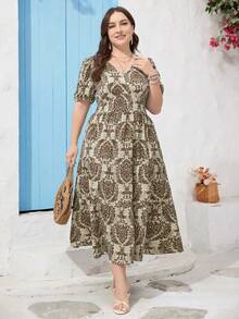 SHEIN LUNE 大码V领全印花荷叶边下摆短袖迷你连衣裙，适合夏季穿着，女士长款套装 - 咖啡棕 - 查看 5