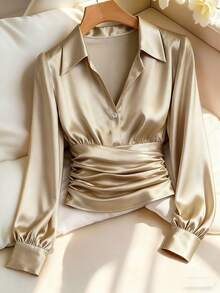 Franclia Petite 香槟色高级缎面V领单排扣褶皱泡泡袖修身衬衫，优雅法式风格，适合通勤、约会等场合，百搭修身显瘦上衣，秋季缎面衬衫，真丝衬衫，金色衬衫，女士缎面衬衫，真丝衬衫，女士缎面衬衫，优雅衬衫，缎面上衣，女士衬衫，优雅高贵女士上衣和衬衫，职业衬衫，女士长袖上衣 - 棕色 - 查看 1