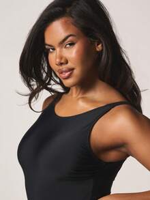 MISSGUIDED Classic Scoop Neck One Piece Swimsuit With Scoop Back Detail For Beach Pool Summer Vacation Swimming - Black - View 3