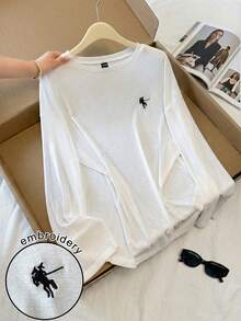 GlowEve 女士春夏新款优雅法式简约白色刺绣休闲宽松圆领长袖T恤，适合日常穿着。这款长袖T恤是女士长袖上衣的理想之选，白色刺绣上衣，休闲百搭，男女皆宜。 - 白色 - 查看 1