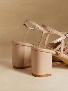 Rosivie Giày sandal nữ mũi vuông, gót dày, chất liệu da PU, thiết kế quai chéo, thời trang, thoải mái, thích hợp đi hàng ngày và dự tiệc, hở gót, màu trơn. - Màu be - Xem 4