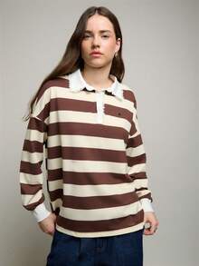 Nöista 宽松条纹长袖T恤。采用醒目的横条纹设计，配有领子和纽扣门襟，并饰有荷叶边细节。宽松休闲版型，适合春夏穿着。 - 杏色 - 查看 5