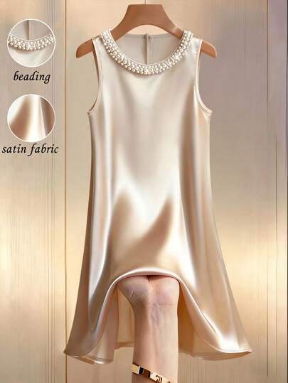 Franclia 简约珍珠点缀宽松无袖休闲连衣裙，醋酸纤维面料，适合休闲、通勤、度假、海滩等场合，尽显优雅气质。