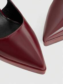 CUCCOO LuxiPop 女士尖头高跟防水厚底PU皮套脚鞋，时尚简约设计，舒适百搭，适合日常、派对和宴会穿着。 - 酒紅色 - 查看 6