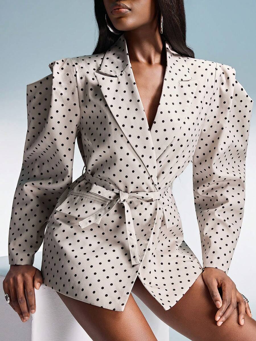 Aveloria Affinna 波点随机印花，夸张廓形，宽肩设计，时尚前卫，高端质感。波点长袖，配有可调节腰带，百搭宽松休闲女式西装外套。 - 米色 - 查看 1