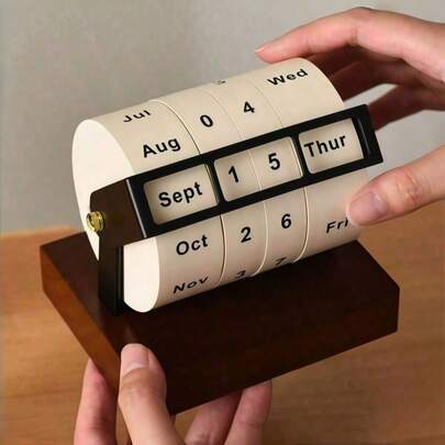 Rotary Perpetual Calendar 2025 /2026 Large Rotating Desk Calendar Table Decoration Desk Calendar Exam Inspirational Perpetual Calendar Countdown, Calendar,Birthday,Back To School,School Supplies,Isimple Home Decor, Reusable Wooden Rotating Calendar, Suitable For Home Living Room Classroom Office Desktop