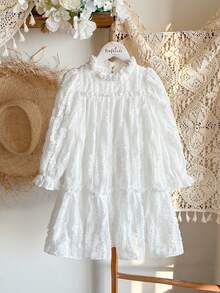 SHEIN Vintaside Kids 女童优雅公主风荷叶边领泡泡袖提花刺绣双层荷叶边下摆宽松公主裙，适合度假、旅行、派对、送礼、春秋季穿着。 - 白色 - 查看 4