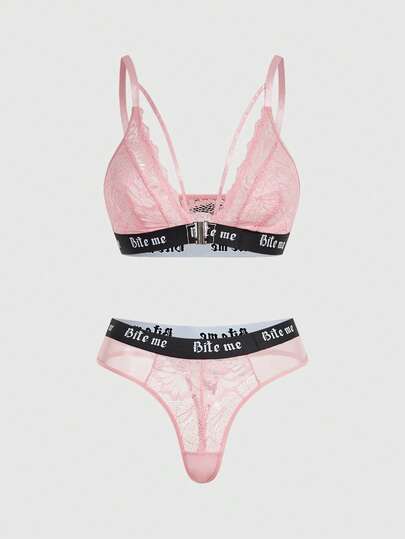 Gothic Lace Front Closure Wireless Bra Set For Women