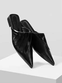 Mnmlis 黑色尖头褶皱穆勒鞋，漆皮无后跟粗跟穆勒鞋 - 黑色 - 查看 5