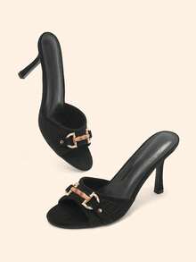 CUCCOO BASICS 8.8厘米高跟黑色PU皮革复古风凉鞋，配金色搭扣装饰 - 黑色飛織 - 查看 2