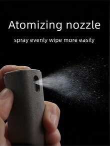 这款多功能便捷屏幕清洁剂是一款二合一清洁套装，适用于智能手机、平板电脑和车载娱乐系统屏幕。它集喷雾和擦拭功能于一体，喷出的细雾易于清洁。本产品采用温和无刺激的清洁液，适用于手机、平板电脑、电视和显示器等各种设备的屏幕。