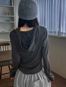 DAZY Women's Retro Minimalist Striped Slim Fit Hoodie T-Shirt, Versatile Design Long Sleeve - Dark Grey - View 4