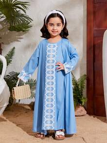 SHEIN 2-częściowy skromny zestaw szaty i sukienki z nadrukiem totemu w kwiaty na obchody Eid, pasujące do matki i córki - Niebieski - Zobacz 6