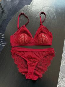 DAZY Conjunto de lencería para mujer con sujetador de triángulo con copas desnudas, parches de encaje rojo vino, tirantes ajustables y espalda de tirantes - Burdeos - View 9