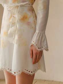 MOTF PREMIUM WOMEN'S FLORAL PRINT HOLLOW EMBROIDERY BELTED SHORT DRESS - Multicolor - View 2