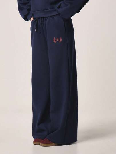 MISSGUIDED Överdimensionerade joggingbyxor med raka ben, dragsko i midjan och sidofickor för avslappnad vardagskomfort