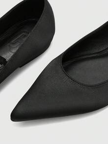 CUCCOO BIZCHIC Women's Pointed Toe Rhinestone Embellished Casual Flat Shoes Valentine's Day