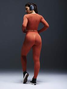 Powerista Bộ đồ thể thao tối giản dành cho nữ, gồm áo crop top tay raglan màu trơn và quần legging cạp cao. - Cam đỏ - Xem 2