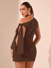 SHEIN BAE 大码女式黑色不对称肩部衬衫，适合通勤、约会、下午茶、情人节、夏季、生日等场合，性感大码上衣，凸显曲线，适合正式场合、派对等，飘逸宽松。 - 棕色 - 查看 2