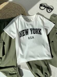 SHEIN 三件套：男童无袖外套、圆领白色T恤和工装口袋裤，休闲街头时尚套装 - 軍綠色 - 查看 6