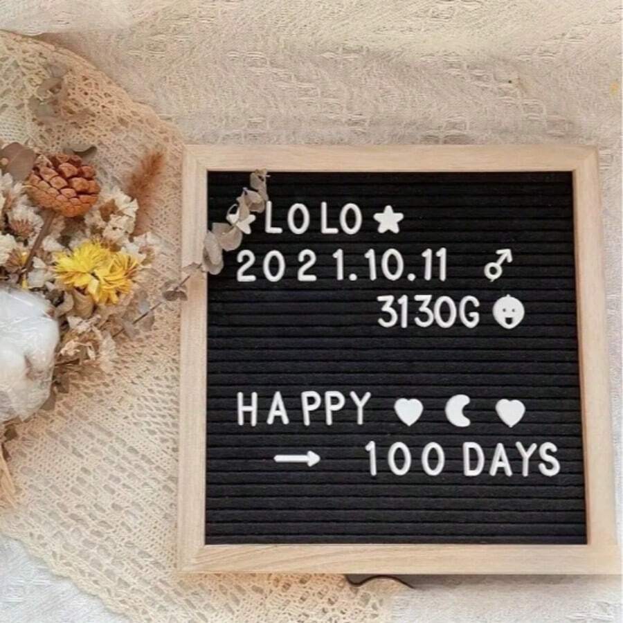 1pc Felted Wooden Letter Board Combines The Textures Of A Natural Wood Frame With A Soft Felt Base, Making It Not Only A Practical Memo Board But Also A HighlightWorthy Home Decor. Suitable For Various Settings Such As Children'S Rooms, Studies, And Living Rooms, It Easily Complements American, Vintage, And Minimalist Home Styles. - Black - View 1