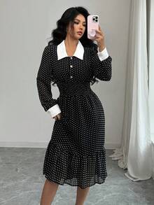Rafferiza Vestido feminino de chiffon preto e branco com estampa de bolinhas, modelagem ajustada e detalhes vintage com botões. Elegante. - Preto e Branco - Ver 1
