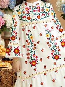 SHEIN 可爱花卉卡通印花休闲连衣裙，适合春夏穿着，可作祈祷长袍，舒适休闲，充满度假风情，端庄卡夫坦长袍，阿拉伯长袍，伊斯兰礼物，可爱穆斯林女孩阿拉伯长袍，舒适休闲，充满度假风情 - 白色 - 查看 6