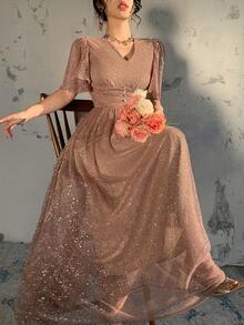 DAZY 女士优雅亮片V领荷叶袖抽绳连衣裙，夏季婚礼宾客礼服闪亮长裙吊带裙 - 金色 - 查看 10