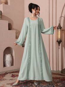 Al Najma Embroidered & Beaded Detailed Long Sleeve Arabic Style Dress For Women - Green - View 5