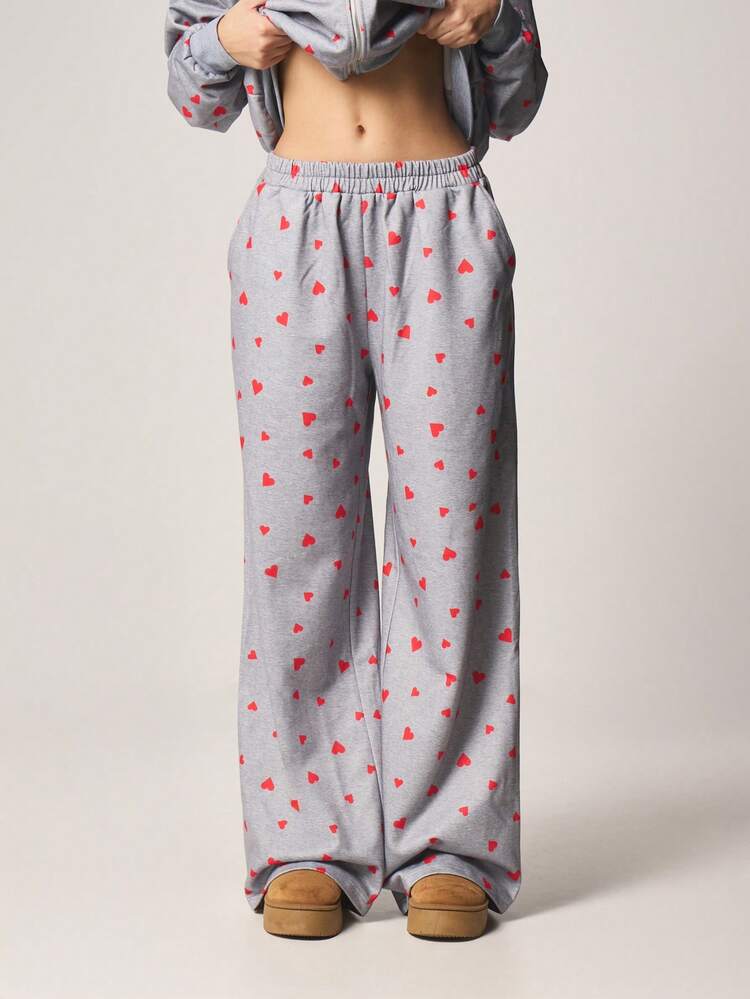 MISSGUIDED Pantalones de felpa de pierna ancha con estampado de corazones pequeños, de ajuste holgado, con cintura elástica y cordón, pantalones de chándal casuales y cómodos para otoño e invierno