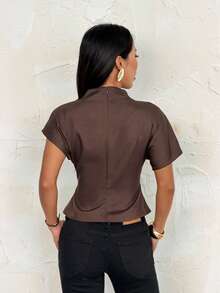 SHEIN PETITE Stylish Brown Plain Cropped Top For Women Casual Half Sleeve Batwing Design With Ruched Details Brown Pants For Women Coffee Brown Top Black Flare Pants Dark Brown Top Chocolate Brown Top - Brown - View 2