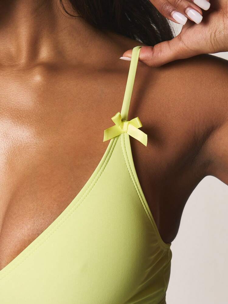 MISSGUIDED Plunge Neck One Piece Swimsuit With Bow Detail Spaghetti Straps V Neckline High Cut Leg Summer Beach Monokini