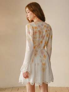 MOTF PREMIUM WOMEN'S FLORAL PRINT HOLLOW EMBROIDERY BELTED SHORT DRESS - Multicolor - View 3