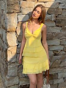 Chiquease Blusa ajustada de verano con cuello de ojo de cerradura, fruncido en el busto y unicolor, de estilo elegante y minimalista para vacaciones - amarillo ganso - Ver 5