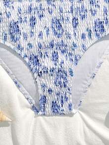 SHEIN 少女两件套比基尼,可爱针织蓝色碎花三角泳裤,时尚设计,端庄休闲,适合海滩、游泳、度假、夏季穿着。少女高腰泳衣两件套泳装,少女高腰泳衣套装,端庄比基尼套装,度假少女两件套泳装,两件套比基尼套装,全包臀夏季两件套,青少年泳衣两件套。 - 藍色 - 查看 7