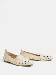 CUCCOO TILAWA 女士镂空花卉刺绣优雅户外方头白色平底乐福鞋，适合夏季度假、春夏春假和复活节穿着。 - 杏色 - 查看 4