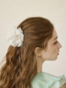 MOTF PREMIUM KẸP TÓC HÌNH HOA 3D THỜI TRANG & THANH LỊCH DÀNH CHO NỮ - trắng - Xem 6