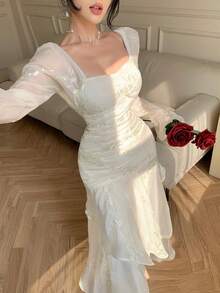 DAZY 春夏白色欧根纱印花蕾丝连衣裙，优雅迷人，适合情人节、婚礼、派对、宴会、时尚活动、通勤等场合。特色包括：喇叭袖、收腰设计、不对称剪裁、荷叶边装饰。 - 白色 - 查看 7