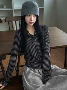 DAZY Women's Retro Minimalist Striped Slim Fit Hoodie T-Shirt, Versatile Design Long Sleeve - Dark Grey - View 9