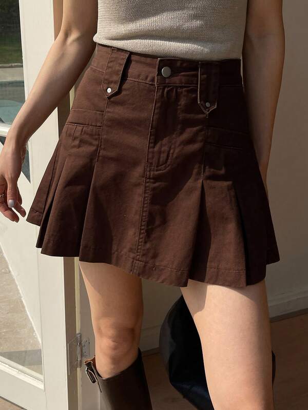 DAZY Women's Regular Waist Pleated Mini Skirt, Casual & Youthful Denim A-Line Skirt