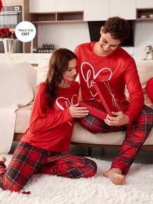 CoupledUp Conjunto de pijama masculino de 2 peças com estampa de coração xadrez, ideal para casais. - Multicolorido - Ver 7