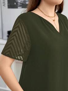 SHEIN Clasi 大码纯色简约休闲短袖连衣裙 - 軍綠色 - 查看 6