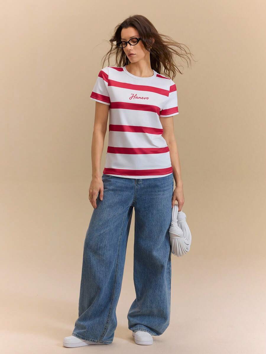 Hanevo 春夏新款休闲时尚优雅学院风运动跑步街头度假字母条纹印花短袖针织女式T恤 - 紅白色 - 查看 1