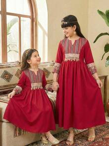 SHEIN Dark Red Tween Girl Long Sleeve Dress,Autumn Boho Party Traditional Arabic Style Retro Pattern Patchwork,Elegant Embroidery & Lace Trim Flared Hem - Red - View 1