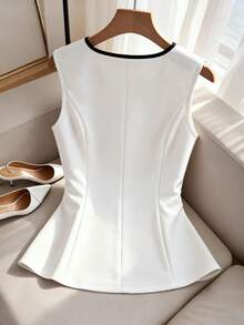 GlowEve Camisa casual versátil de mujer con cuello en V y abotonadura sencilla - Blanco - Ver 2